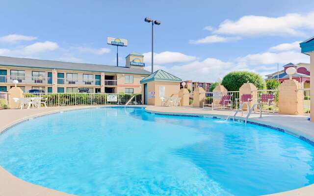 Days Inn by Wyndham Rock Hill