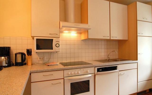 Magnificent Chalet in Kaprun With Balcony and Mountain Views