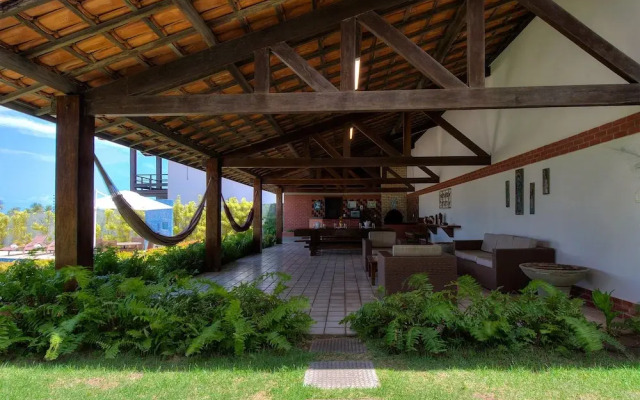 Casa com excelente localização no centro de Cumbuco