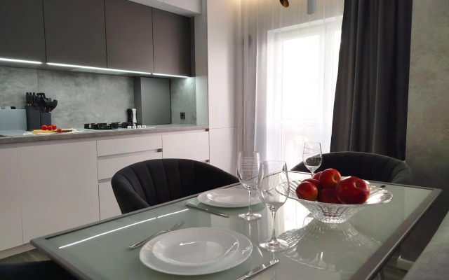 Origami на улице Генерала Буткова 20