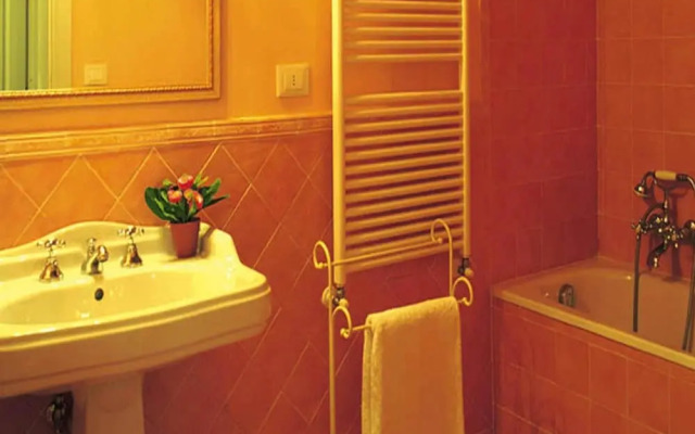 Apartment in Tuscany With Pool & Golf