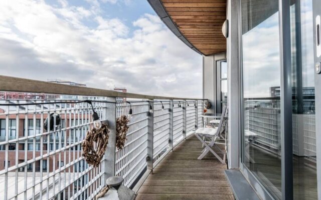 Host Apartments The Baltic Penthouse With Balcon