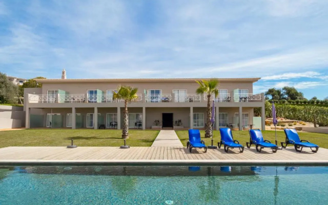 Pestana Gramacho Residence