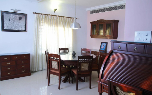 Fort Beach Service Apartment
