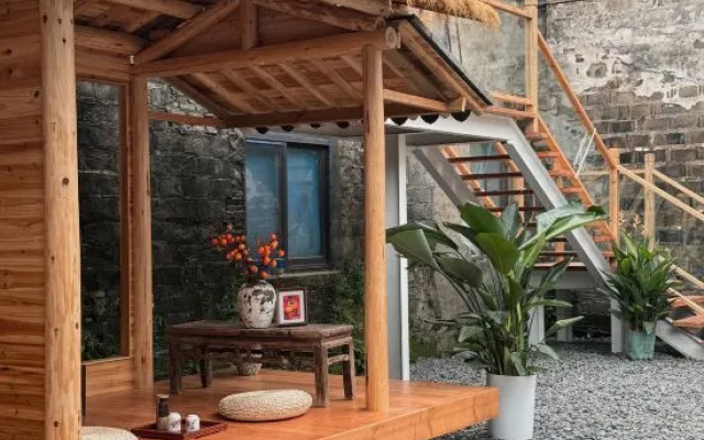 Shanghai Bu She Jiangnan Homestay (Zhujiajiao Ancient Town Branch)