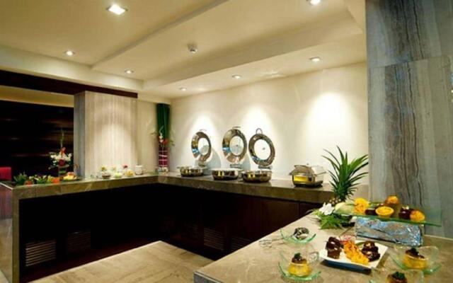 FX Hotel Metrolink Makkasan