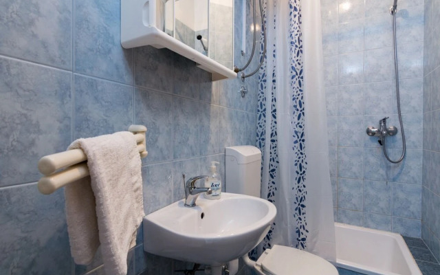 Miranda - Quiet & Next to the sea - A1