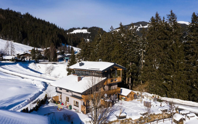 Ski in - Ski out Panoramaferienhaus Breitmoos neben Mittelstation