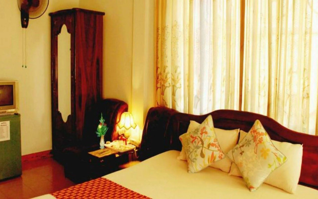 Phong Nha Hotel Hue