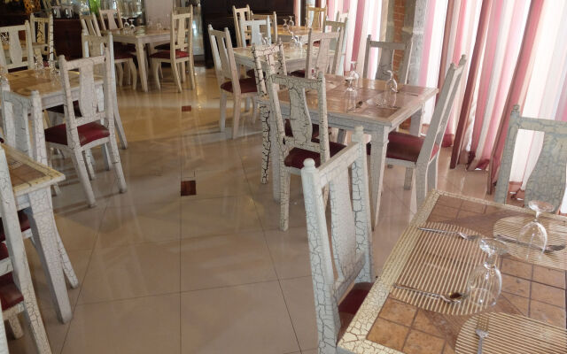 Imerex Plaza Hotel