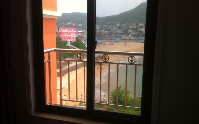 Lingtaoge Inn