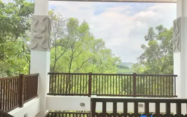 Yunfu Guest House