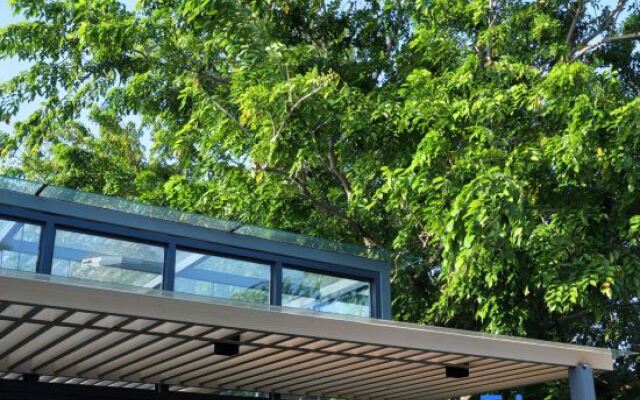 Sanya icare Aiqi Hotel (Dadonghai No.1 Harbour City)