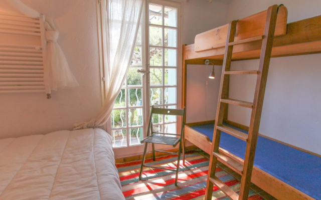 Pleasant Holiday Home in Port Grimaud With Garden