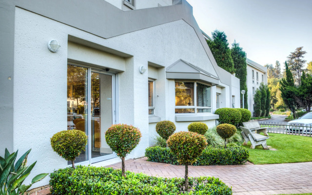 Road Lodge Germiston Lake