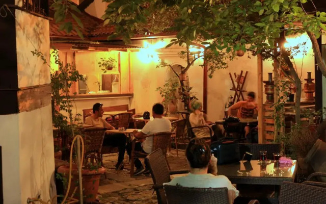 Ilk Konak Butik Otel