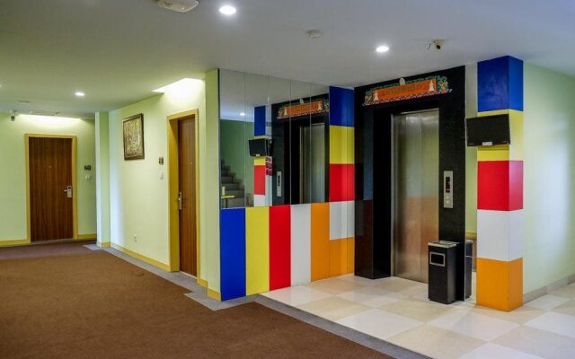 Paramita Hotel by RedDoorz