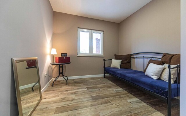 Amazing Home in Vinisce With 4 Bedrooms and Wifi