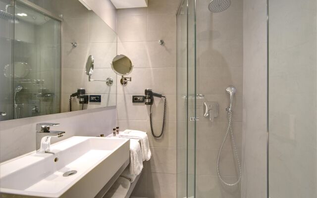 Poseidon Athens Hotel
