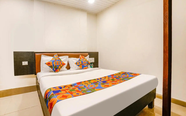 OYO 1166 Hotel Accore Inn