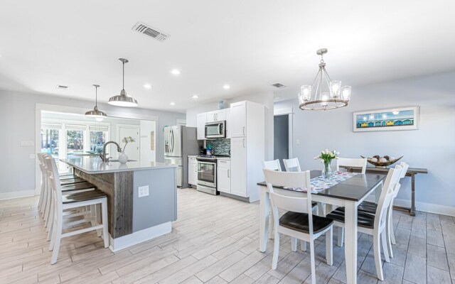 Augusta Village 526, Miramar Beach