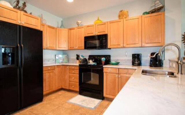 Harborview Grande 803