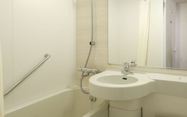 Sotetsu Fresa Inn Kyoto Hachijoguchi