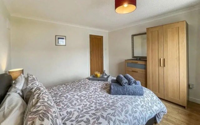 Laroch Cottage