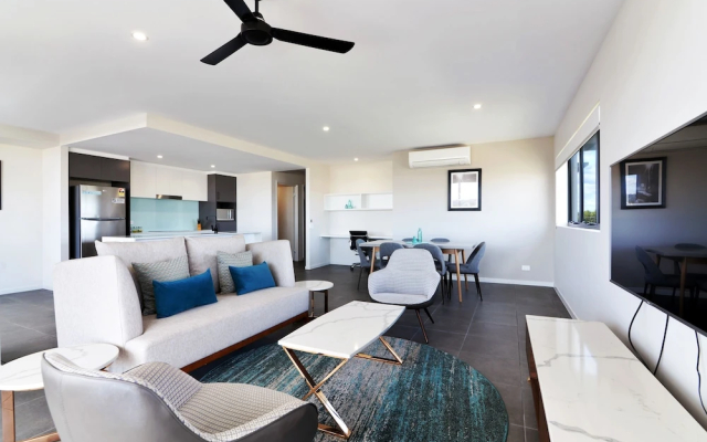 Hedge Apartments by CLLIX