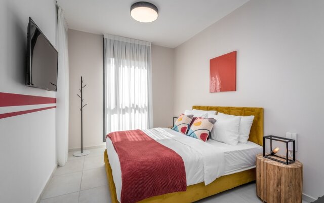 Stylish New 2BR Jaffa Near Setai Hotel