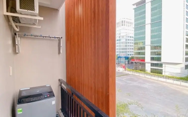 Lucy Hotel & Apartment