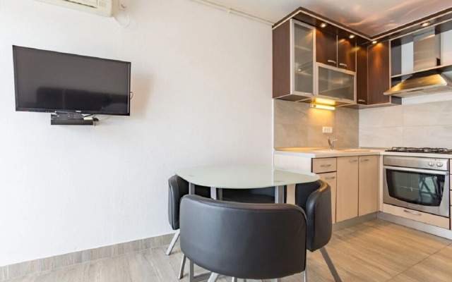 Petar - Great Location Close to the sea - A1 Donji