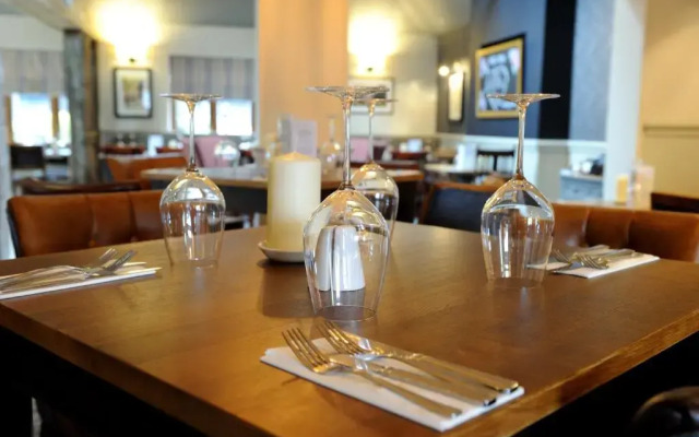 The White Hart by Green King Inns