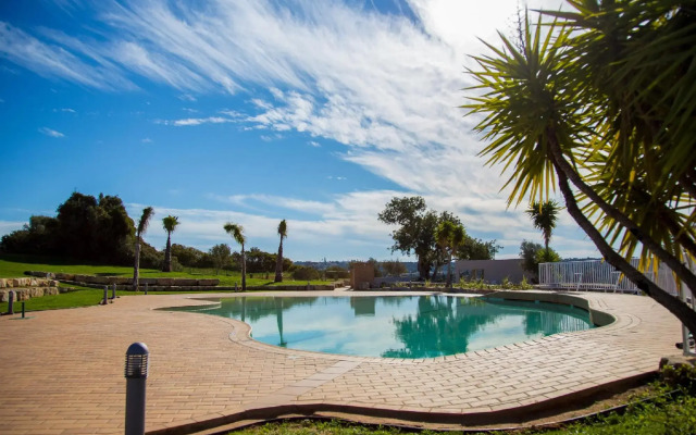 Pestana Gramacho Residence