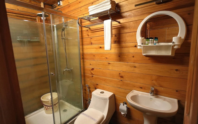 Fabhotel Prime Alekhya Suites