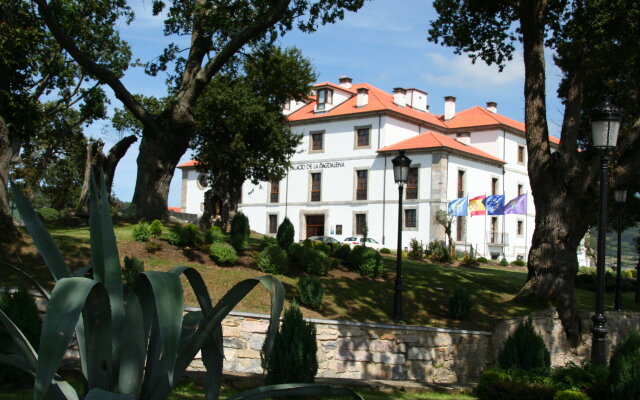 Palacio de La Magdalena Hotel