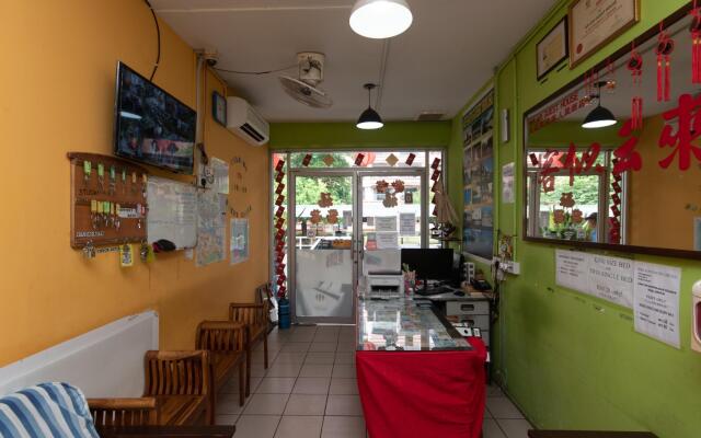 OYO 89345 Api-Api GH