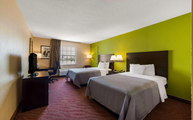 Quality Inn St. Louis Airport Hotel