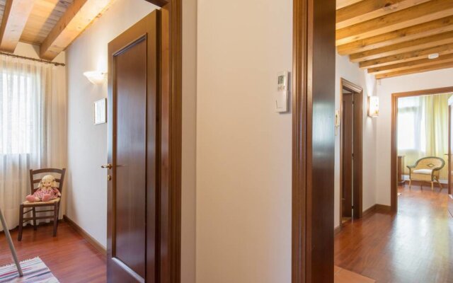 The Mulberries Three Bedroom and two Bathroom Apartment