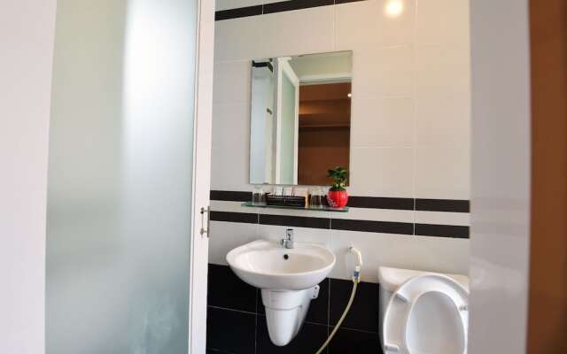 Binbin Hotel 5 Near Lotte Mart D7