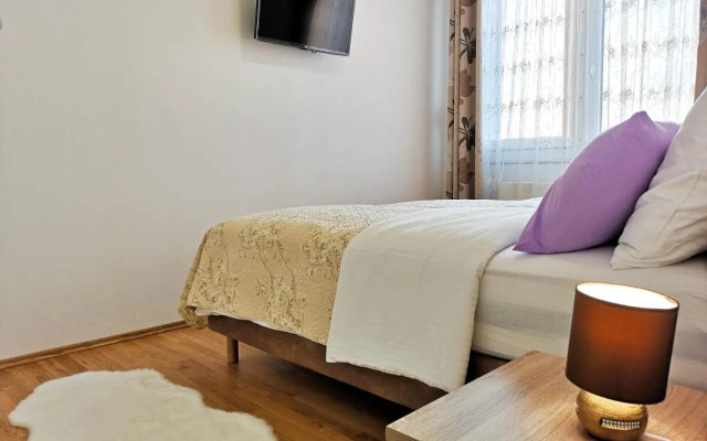 Apartment Mia -V