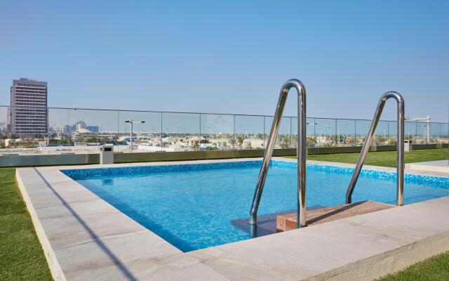 Staybridge Suites Doha Lusail by IHG