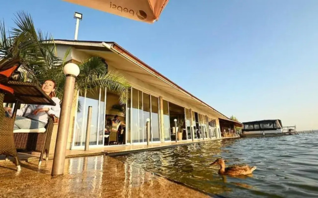 La Scoica Land Hotel
