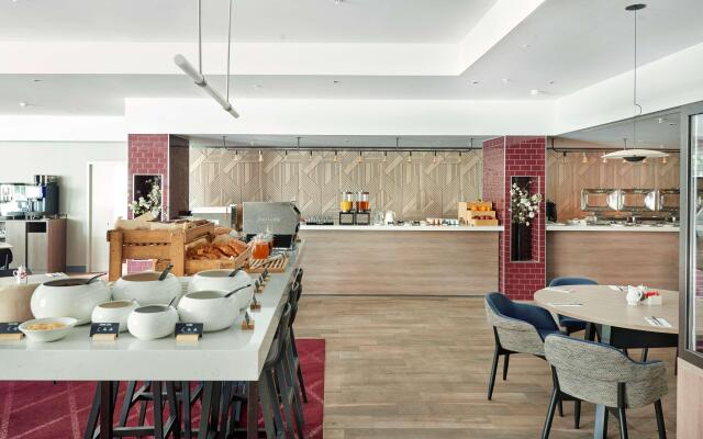 Hyatt Place London Heathrow Airport