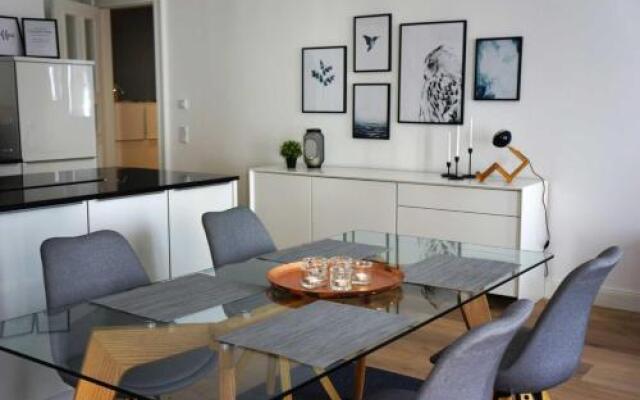 FIRST SELLIN Appartement 6