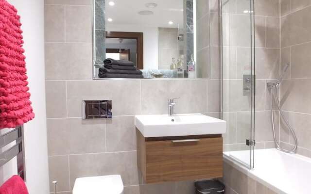 Waters Edge 10