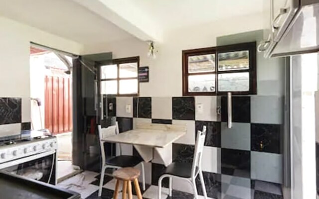 Man Cave Hostel