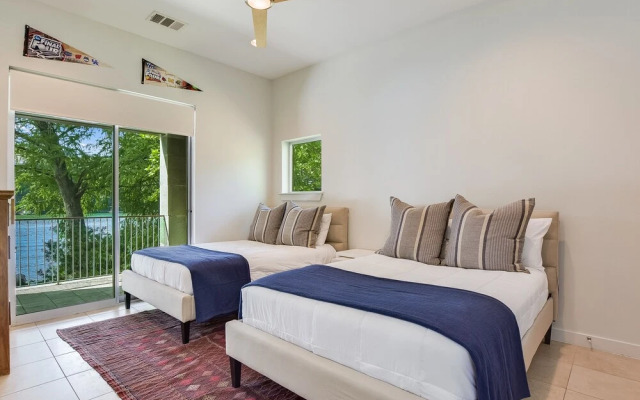 The Arrive Emerald - 5 Br Home