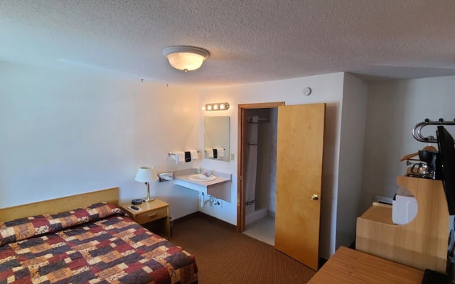 The B&B Motel