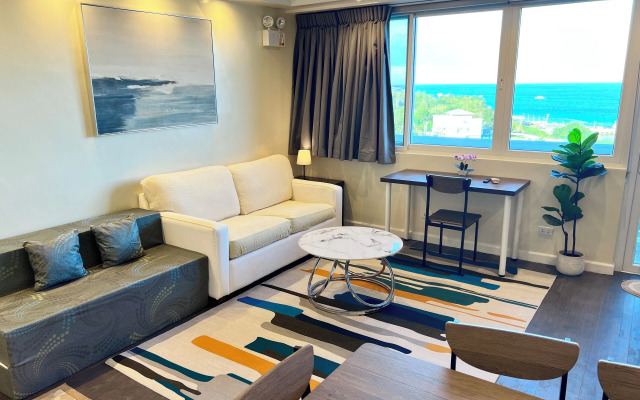 La Mirada Residences